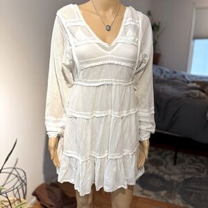 Free people lacy white long sleeve dress/ shirt. XS